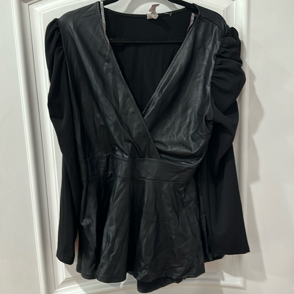 Find me plus size top 3XL